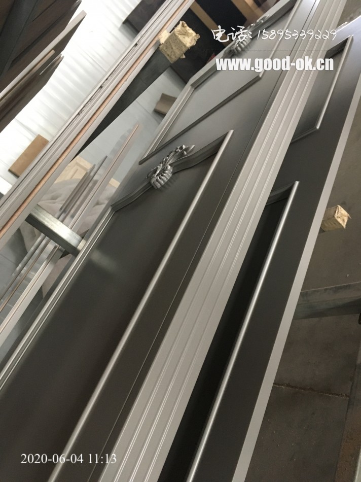 车间随拍(田园灰,雕花柜门,橡胶木实木门定做,整体衣柜,外扣线,原木定做)