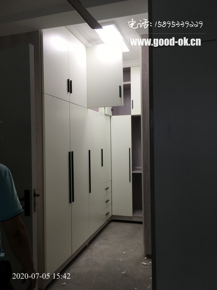 苏州-汇景名苑(全屋定制,实木门,橡胶木室内门,卧室门,衣柜定做,定制橱柜,鞋柜,背景墙,无锡木门厂)_11