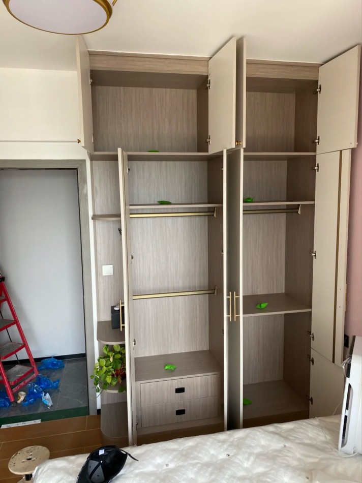 板式家居全屋定制整体衣柜衣帽间橱柜鞋柜定做无锡木门厂家直销餐边柜玄关柜_011